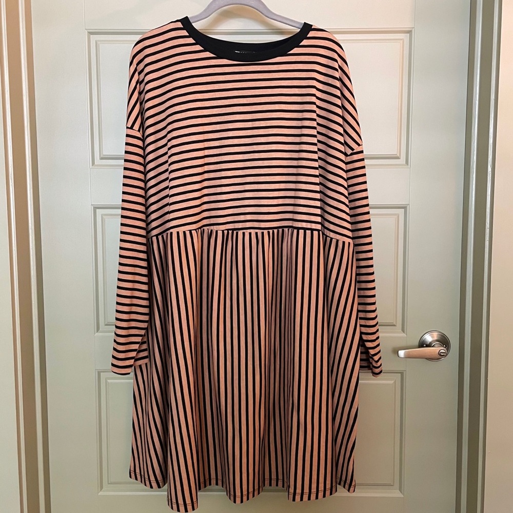 NEVER WORN ASOS DESIGN oversized, striped, long sleeve smock dress
